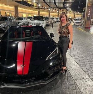 Meet your Posher, Flor